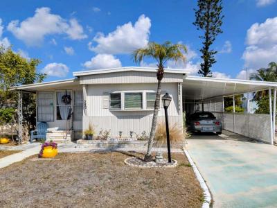 Mobile Home at 1866 Gangway Loop, Lot 280 Ruskin, FL 33570