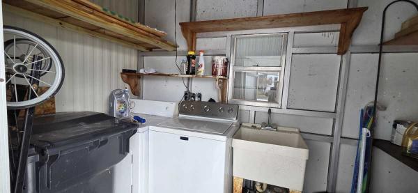 1983 PALM HS Mobile Home