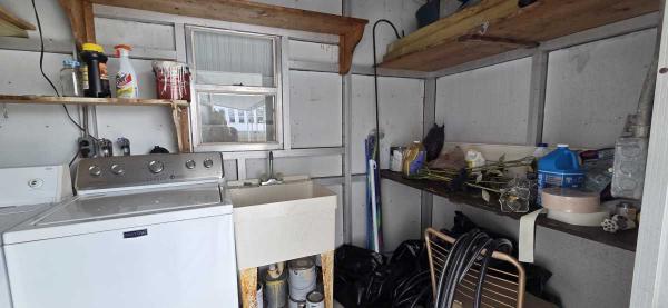 1983 PALM HS Mobile Home