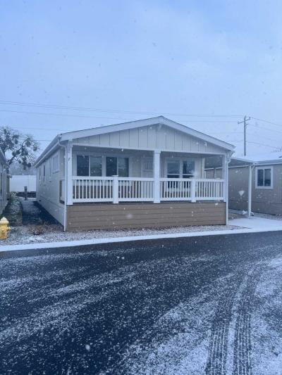 Photo 2 of 16 of home located at 3555 S. Pacific Hwy Lot #7 Medford, OR 97501