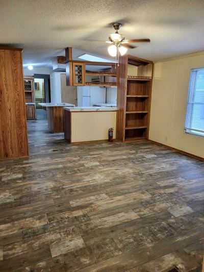 Photo 3 of 14 of home located at 4215 Deems St. #475 Milford, MI 48381