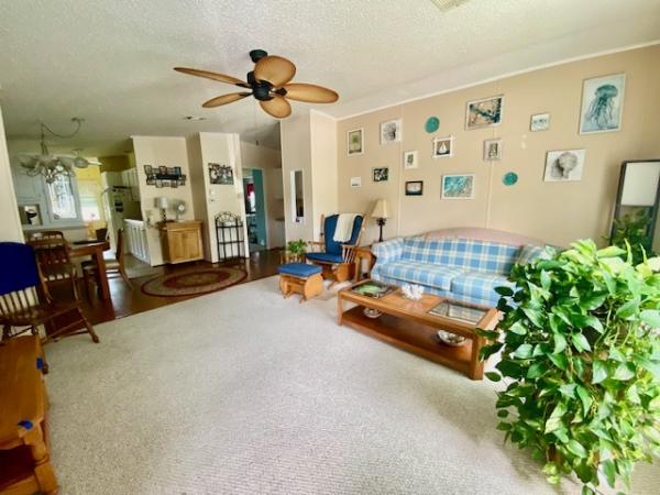 1990 Suncrest HS Mobile Home