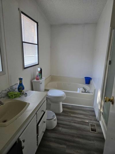 Photo 4 of 8 of home located at 830 N Lamb Blvd Las Vegas, NV 89110