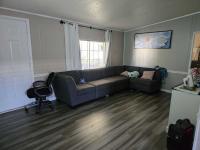 1990 Champion Meadow Creek Manufactured Home