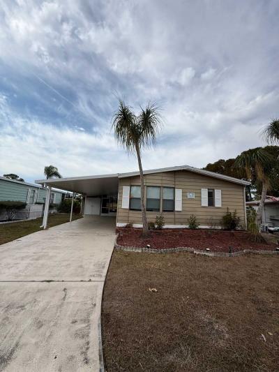 Mobile Home at 19285 Cedar Crest North Fort Myers, FL 33903
