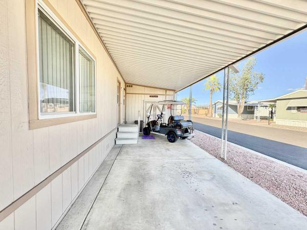 1984 CAVCO FALLBROOK Mobile Home