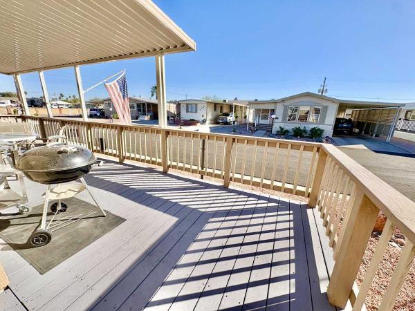 1984 CAVCO FALLBROOK Mobile Home