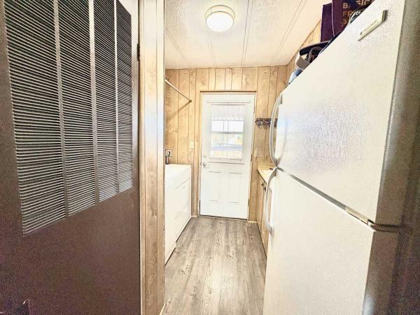 1984 CAVCO FALLBROOK Mobile Home