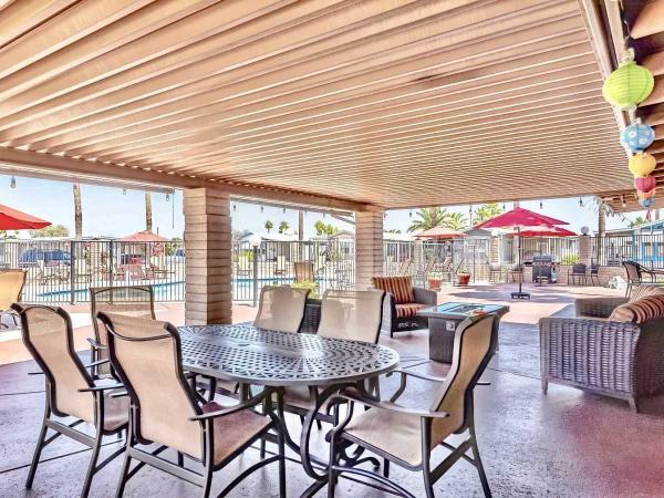 1984 CAVCO FALLBROOK Mobile Home