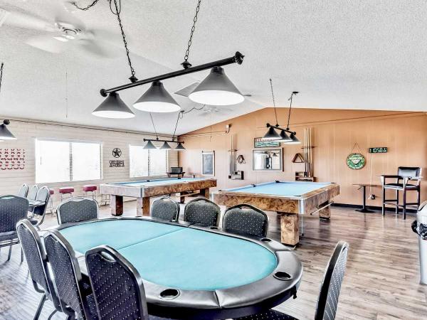 1984 CAVCO FALLBROOK Mobile Home