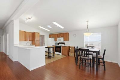 Photo 5 of 24 of home located at 9855 E Irvington Road #176 Tucson, AZ 85730