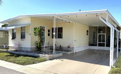 Photo 3 of 37 of home located at 7349 Ulmerton Rd. Largo, FL 33771