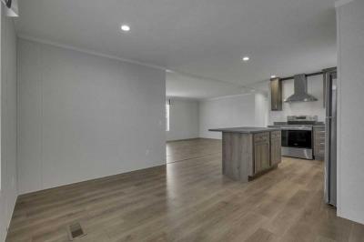 Photo 4 of 29 of home located at 1330 Hanover Rd, Delaware, Oh 43015, Usa - Lot 322 Delaware, OH 43015