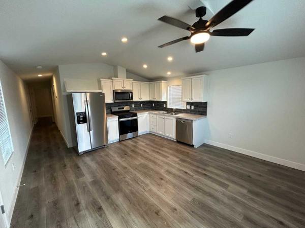 2026 Fleetwood CL 14482B Manufactured Home