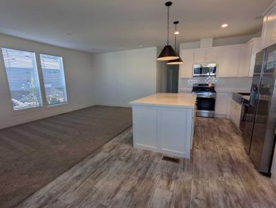 Photo 5 of 12 of home located at 4898 1/2 Old Cliffs Rd. San Diego, CA 92120