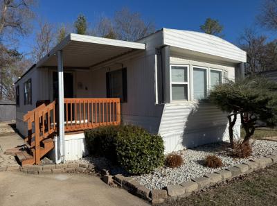 Photo 4 of 14 of home located at 151 Pinedale Dr Saint Charles, MO 63301