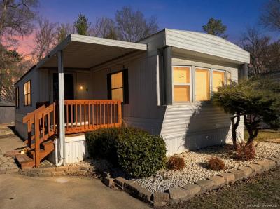 Mobile Home at 151 Pinedale Dr Saint Charles, MO 63301