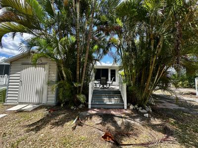 Photo 4 of 15 of home located at 7125 Fruitville Rd Lo02 Sarasota, FL 34240