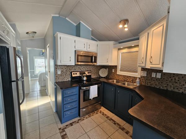 1993 Mobile Home