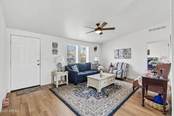 2003 Schult Manufactured Home