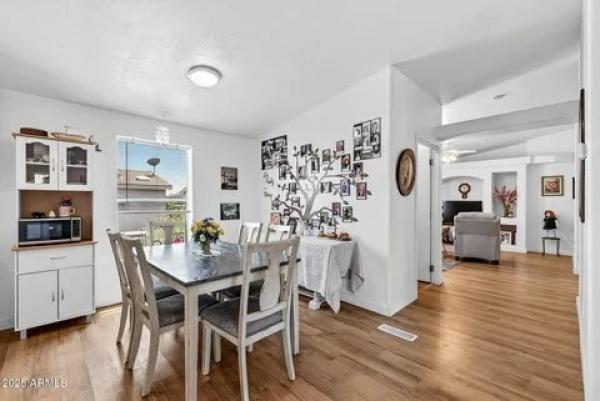 2003 Schult Manufactured Home