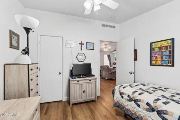 2003 Schult Manufactured Home