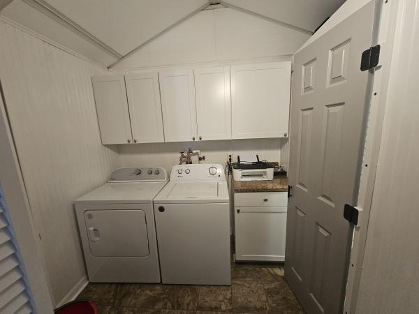 1993 Mobile Home