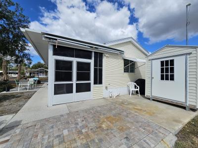 Photo 4 of 15 of home located at 7125 Fruitville Rd 1186 Sarasota, FL 34240