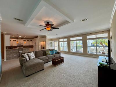 Photo 4 of 34 of home located at 3922 Dockers Dr Ruskin, FL 33570