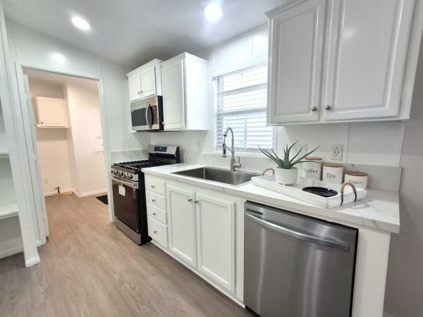 2012 Fleetwood Festival II 2201F24523B Manufactured Home