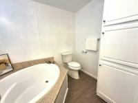 2012 Fleetwood Festival II 2201F24523B Manufactured Home