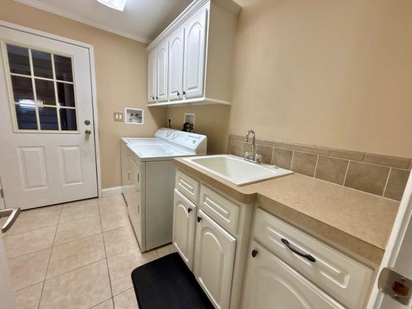 2005 Mobile Home