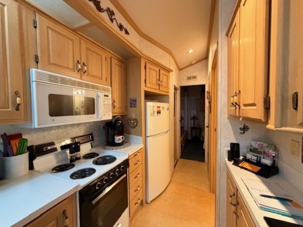 1998 Catalina Manufactured Home