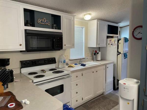1994 Cavco Manufactured Home