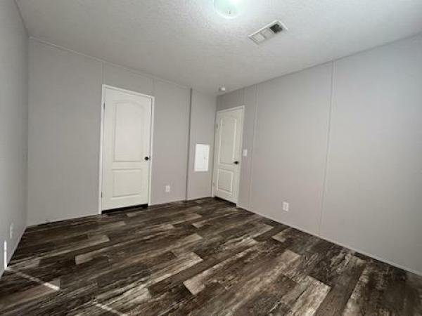 2021 Fleetwood 260WW16401B Manufactured Home