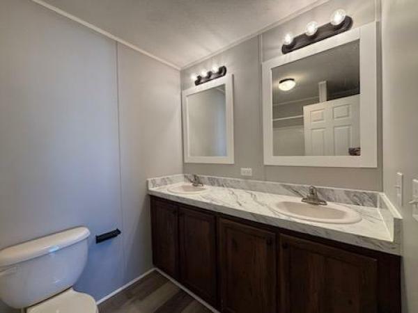 2023 Live Oak Homes S-4401D-OAK Manufactured Home