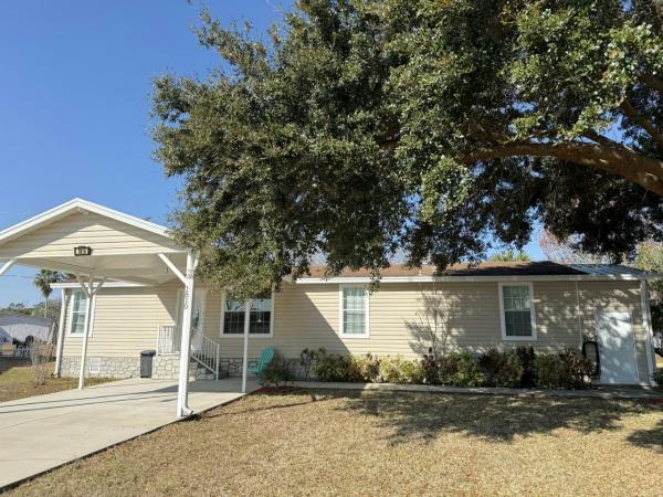 Photo 1 of 2 of home located at 1810 Quaker Ridge Drive Orlando, FL 32826