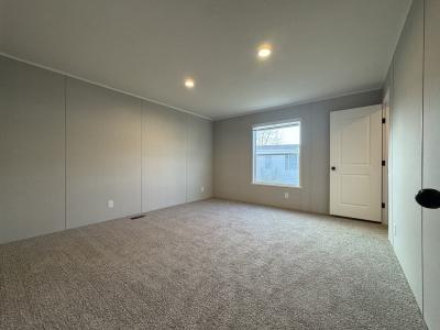 Photo 3 of 10 of home located at 58 Brookside Manor Goshen, IN 46526