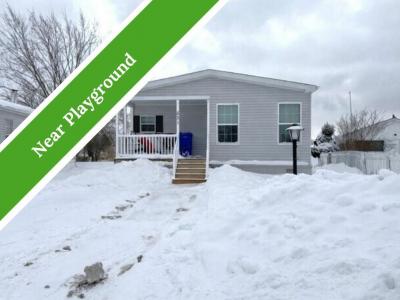 Photo 2 of 6 of home located at 531 Applewood Dr. Lockport, NY 14094