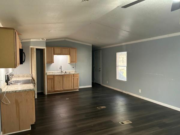 2004 FLEETWOOD FESTIVAL Mobile Home