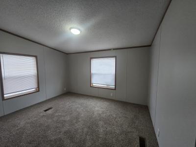 Photo 4 of 6 of home located at 62430 Locust Rd Lot 173 South Bend, IN 46614