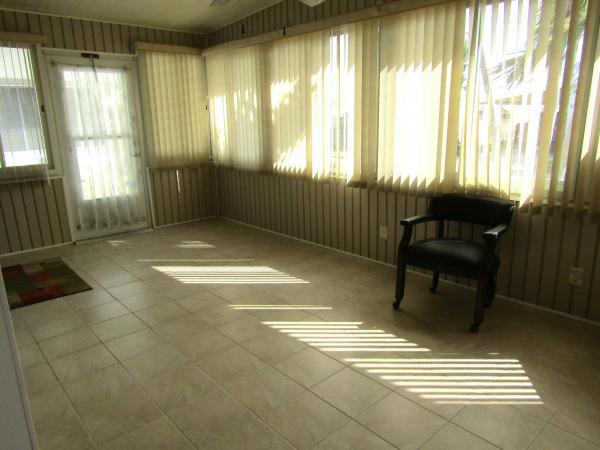 1980 Homes of Merit Twin Manor Mobile Home