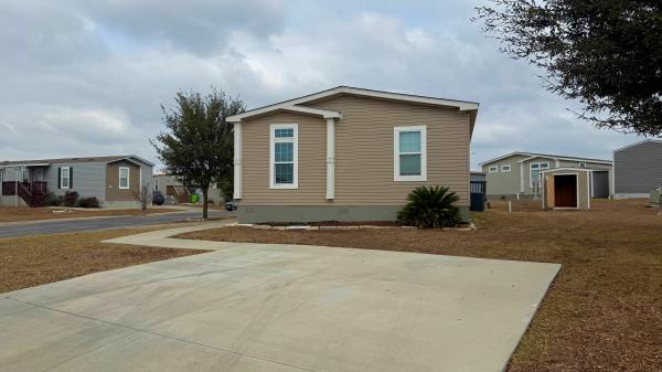 2016 Clayton Homes Inc Manor Hill Mobile Home