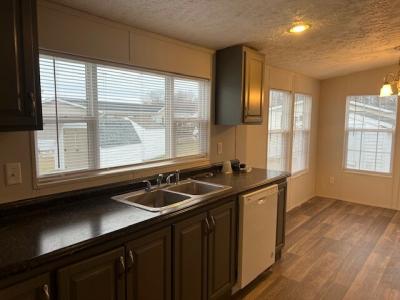 Photo 4 of 13 of home located at 45 North Bay Court Batavia, OH 45103