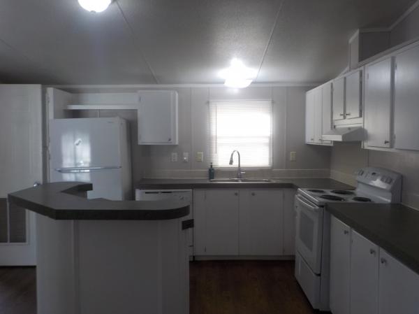 2001 REDMAN New Moon Mobile Home