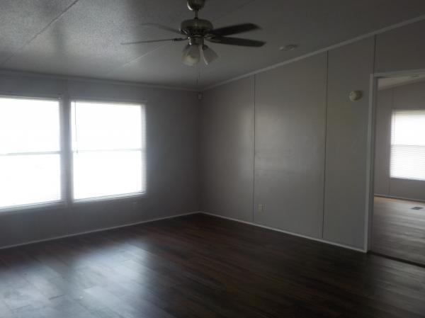 2001 REDMAN New Moon Mobile Home