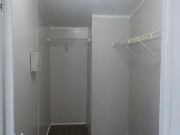 2001 REDMAN New Moon Mobile Home