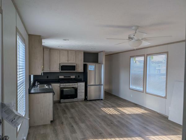 2026 clayton 96CCS16663BH26 Mobile Home