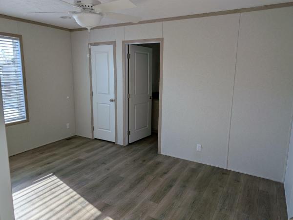 2026 clayton 96CCS16663BH26 Mobile Home