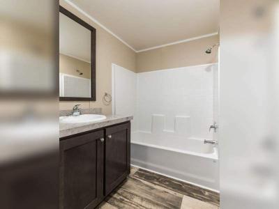 Photo 5 of 7 of home located at 1935 S 5th Ave #23 Pocatello, ID 83201